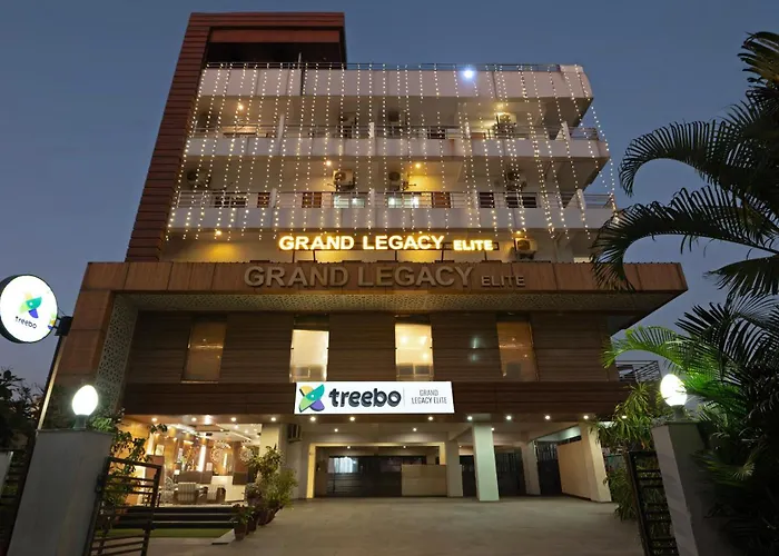Treebo Premium Grand Legacy Elite With Roof Top Cafe