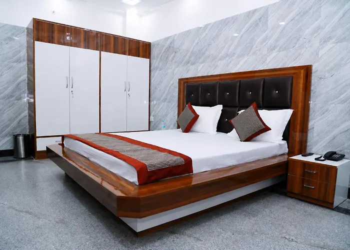 Hotel Amar Leela